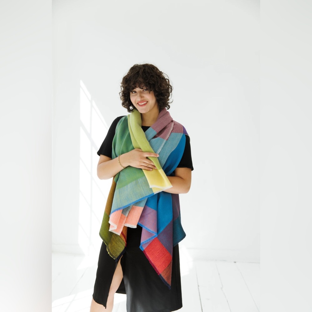 Julahas Daria Onyar Cape Regular 100% Wool
